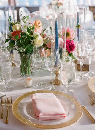 decorar bodas con velas altas-5