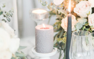 decorar bodas con velas altas-8