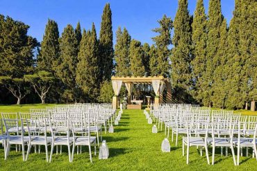 Ceremonia de boda en los jardines de la Finca Don Quijote
